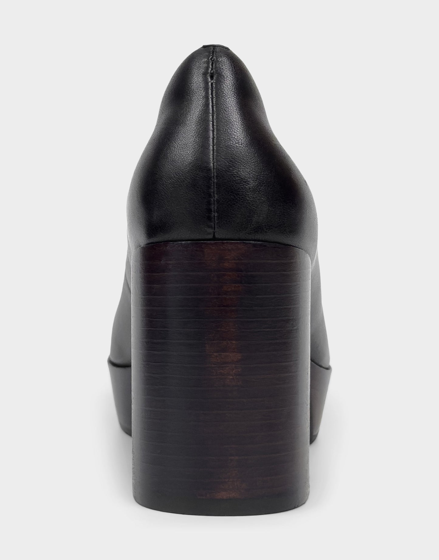 Aerosoles Women's Platform Pump in Black Leather
