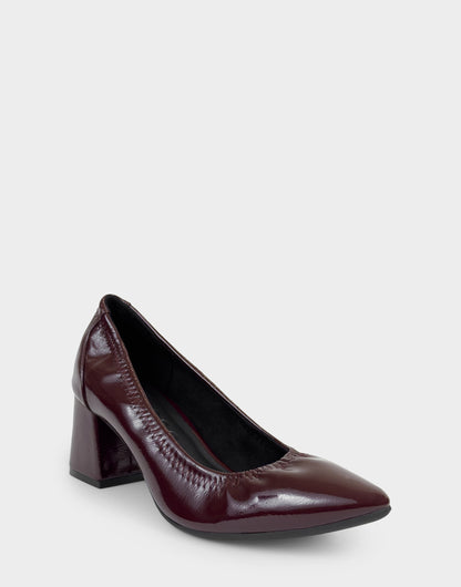 Aerosoles Women's Pump in Merlot Stretch Crinkle Patent