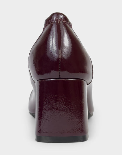 Aerosoles Women's Pump in Merlot Stretch Crinkle Patent