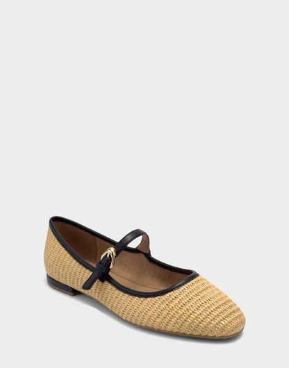 Aerosoles Women's Casual Flat in Natural/Black Basket Raffia