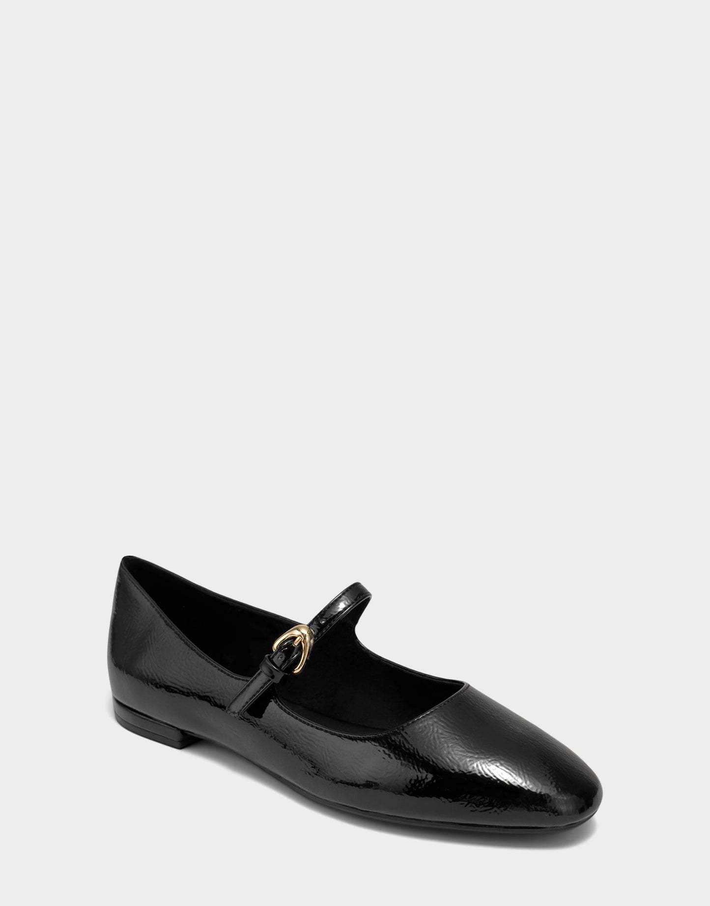 Aerosoles Women's Casual Flat in Black Faux Crinkle Patent