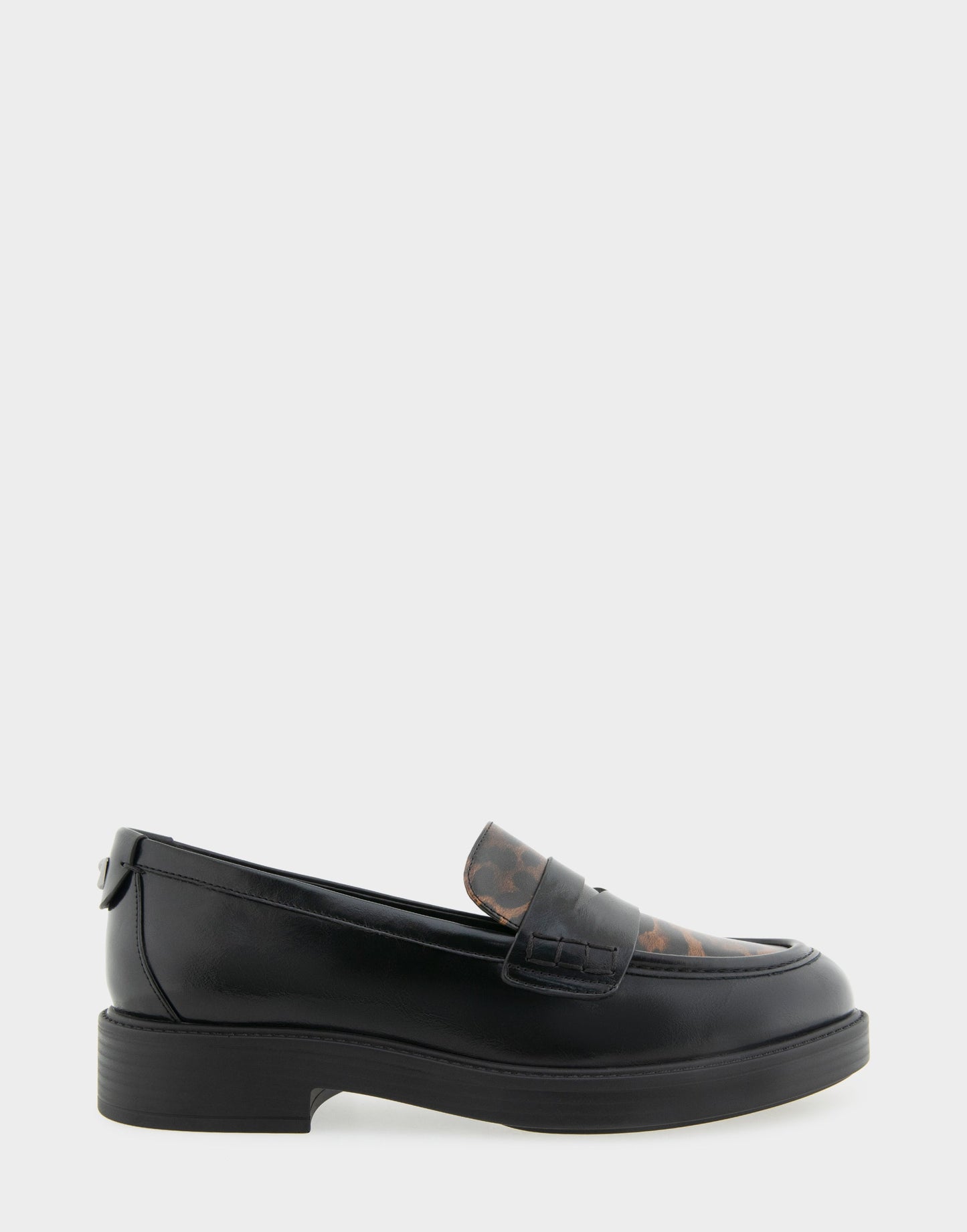 Aerosoles Women's Tailored Loafer in Black/Leopard Faux Leather