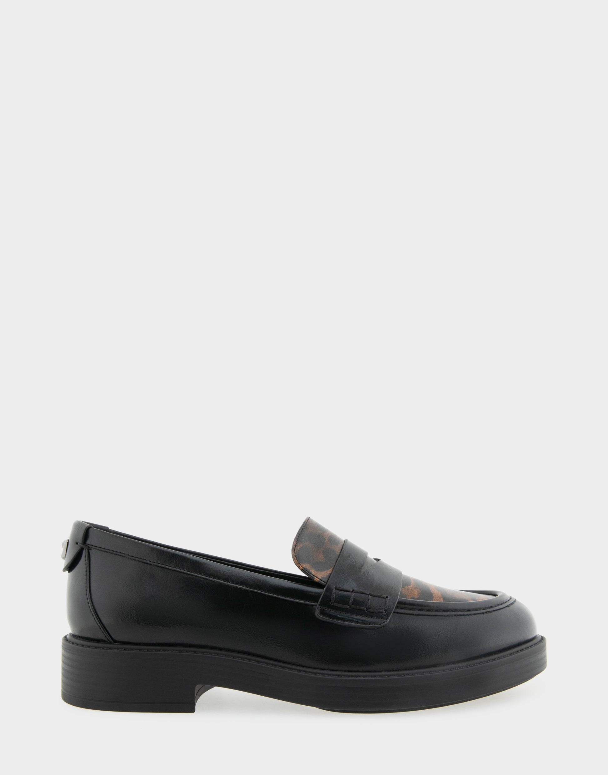 Aerosoles Women's Tailored Loafer in Black/Leopard Faux Leather