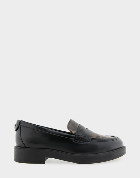 Aerosoles Women's Tailored Loafer in Black/Leopard Faux Leather