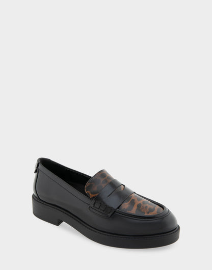 Aerosoles Women's Tailored Loafer in Black/Leopard Faux Leather