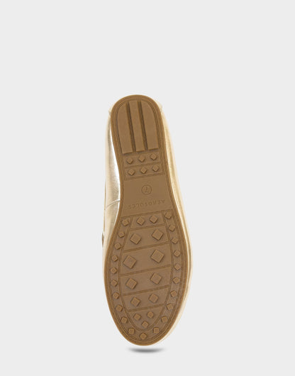 Aerosoles Women's Driver in Soft Gold Faux Leather