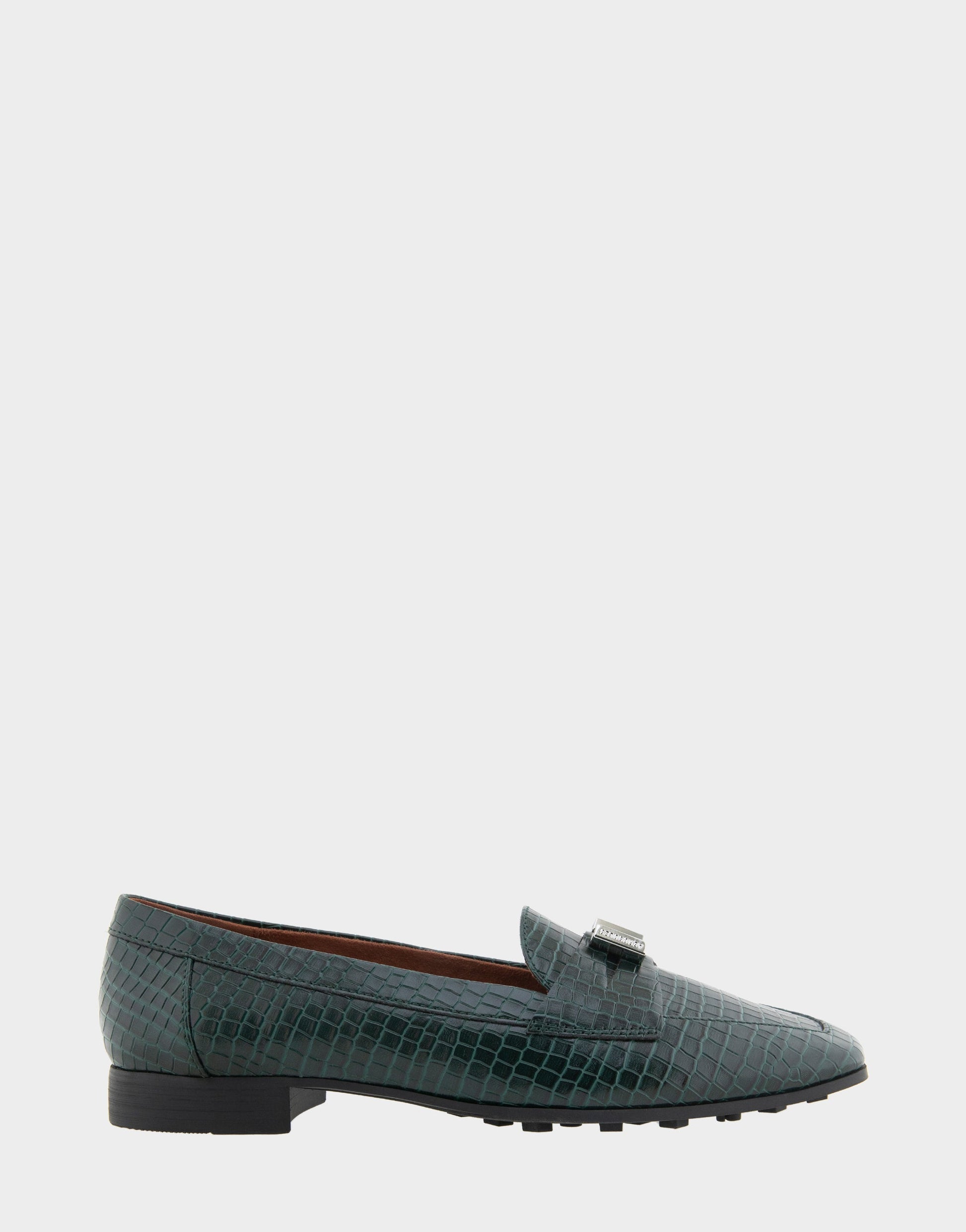 Aerosoles Women's Tailored Loafer in Pine Embossed Croco