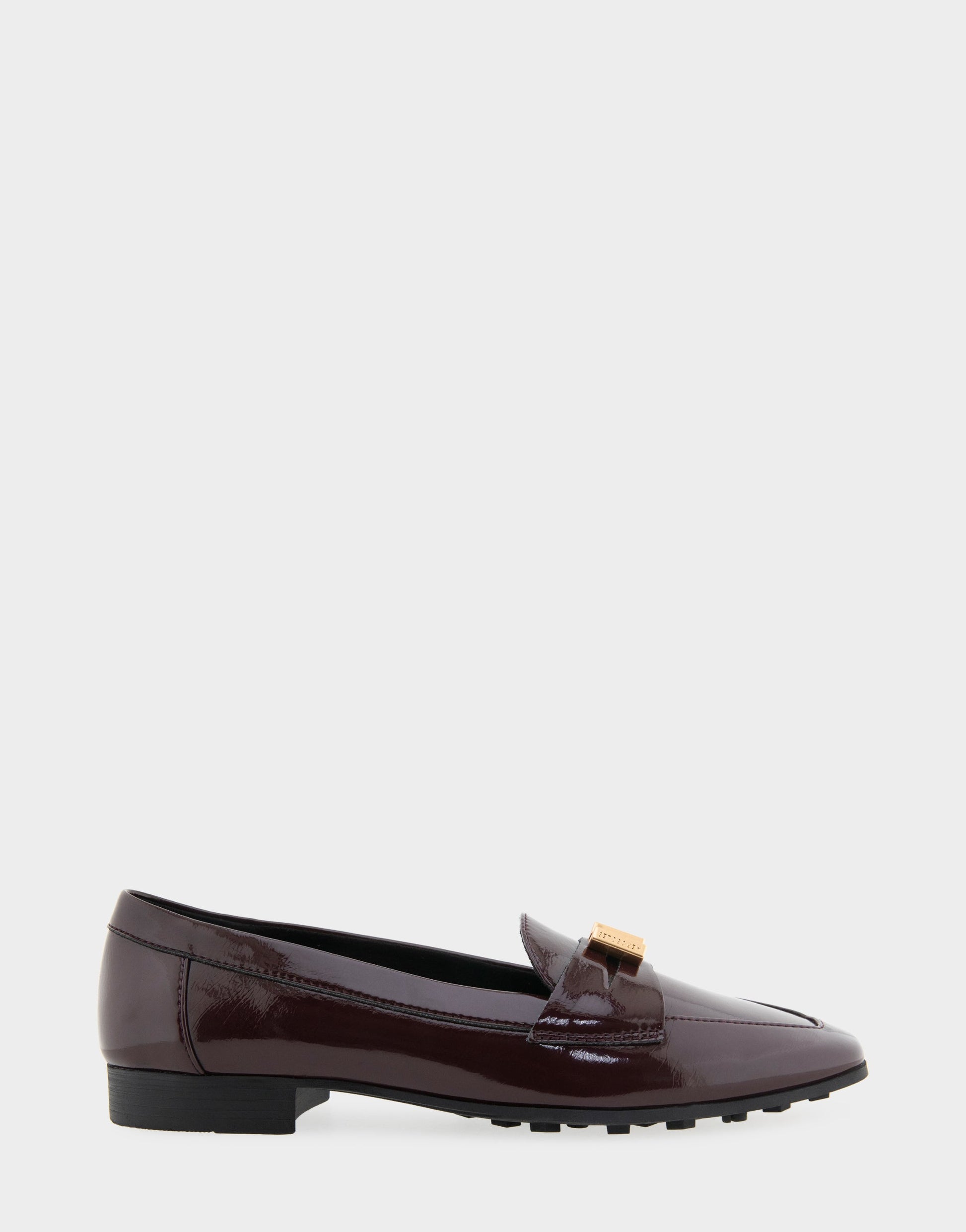 Aerosoles Women's Tailored Loafer in Merlot Crinkle Patent