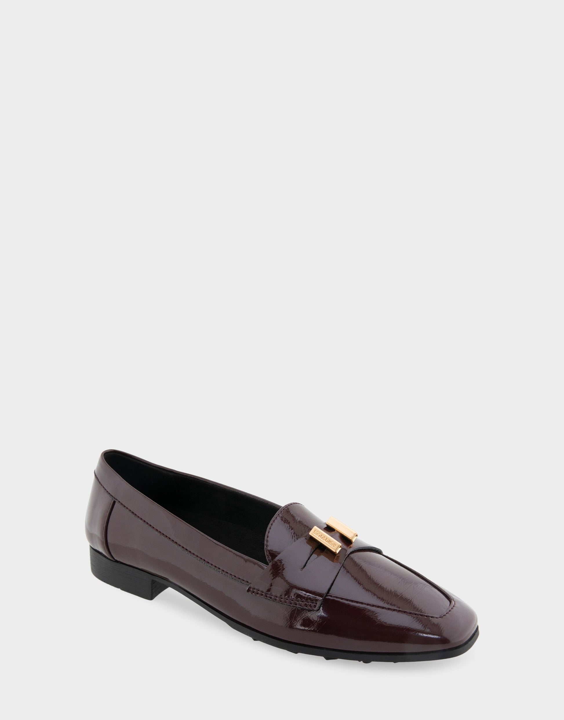 Aerosoles Women's Tailored Loafer in Merlot Crinkle Patent