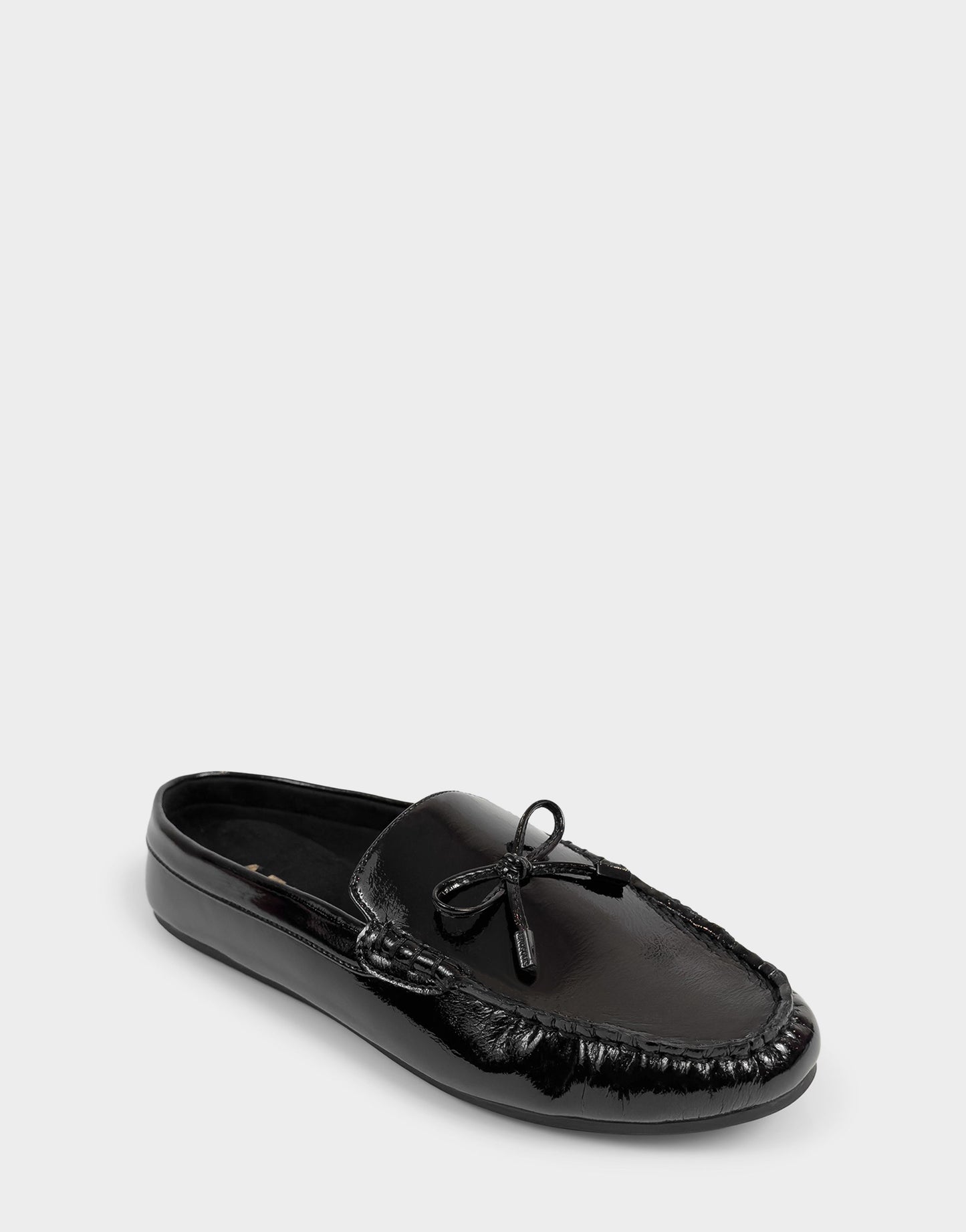 Aerosoles Women's Loafer Mule in Black Crinkle Patent