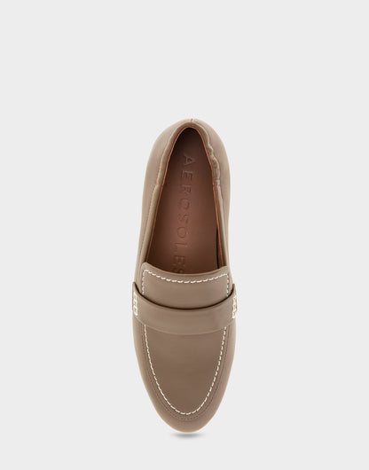 Aerosoles Women's Loafer in Mocha Leather