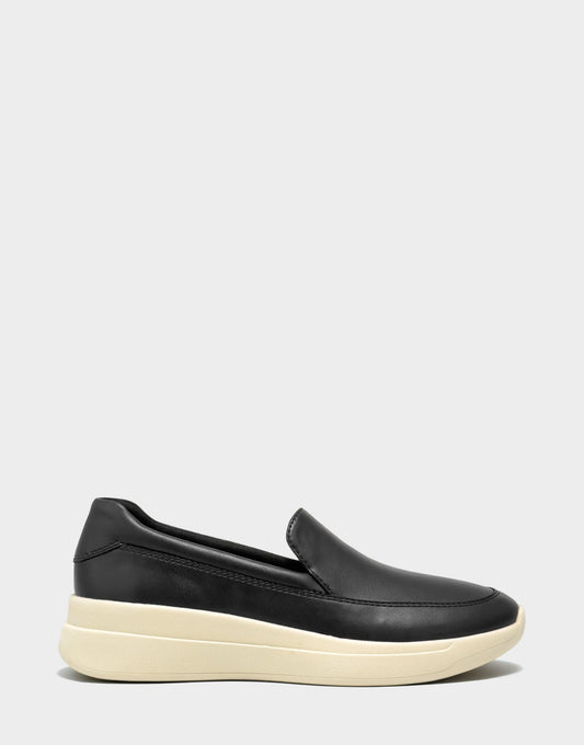 Aerosoles Women's Casual Loafer in Black Faux Soft Leather
