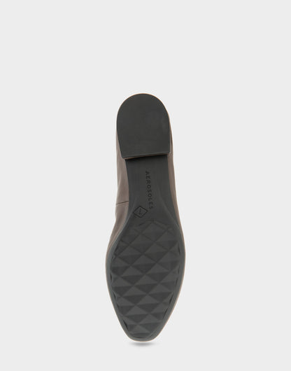 Aerosoles Women's Ballet Flat in Java Leather