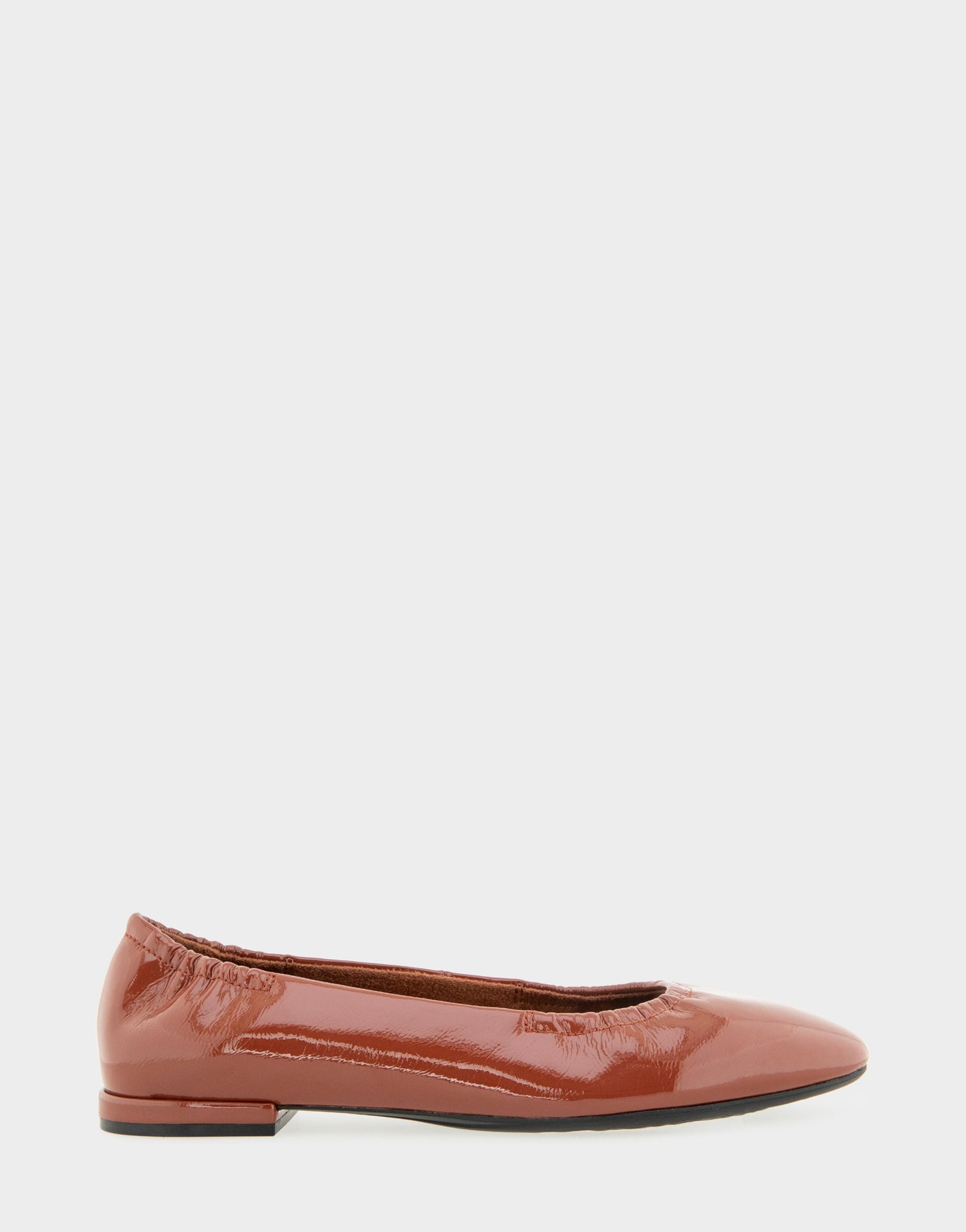 Aerosoles Women's Ballet Flat in Sequoia Crinkle Patent