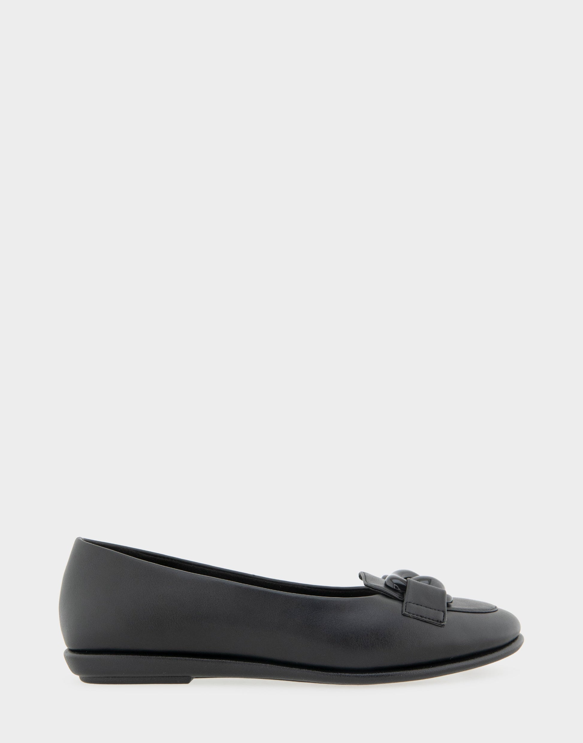 Aerosoles Women's Ballet Flat in Black Faux Leather
