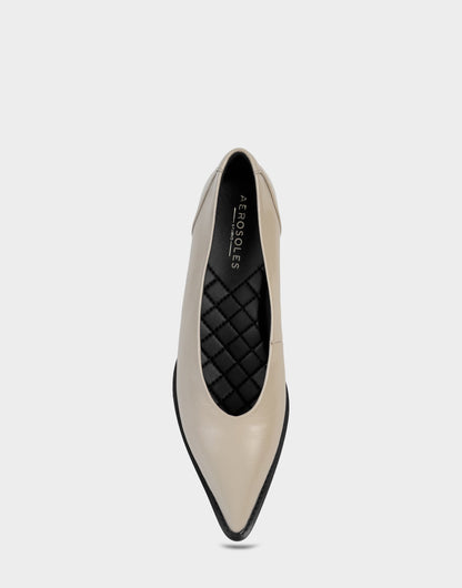 Aerosoles Women's Tailored Flat in Stone Leather