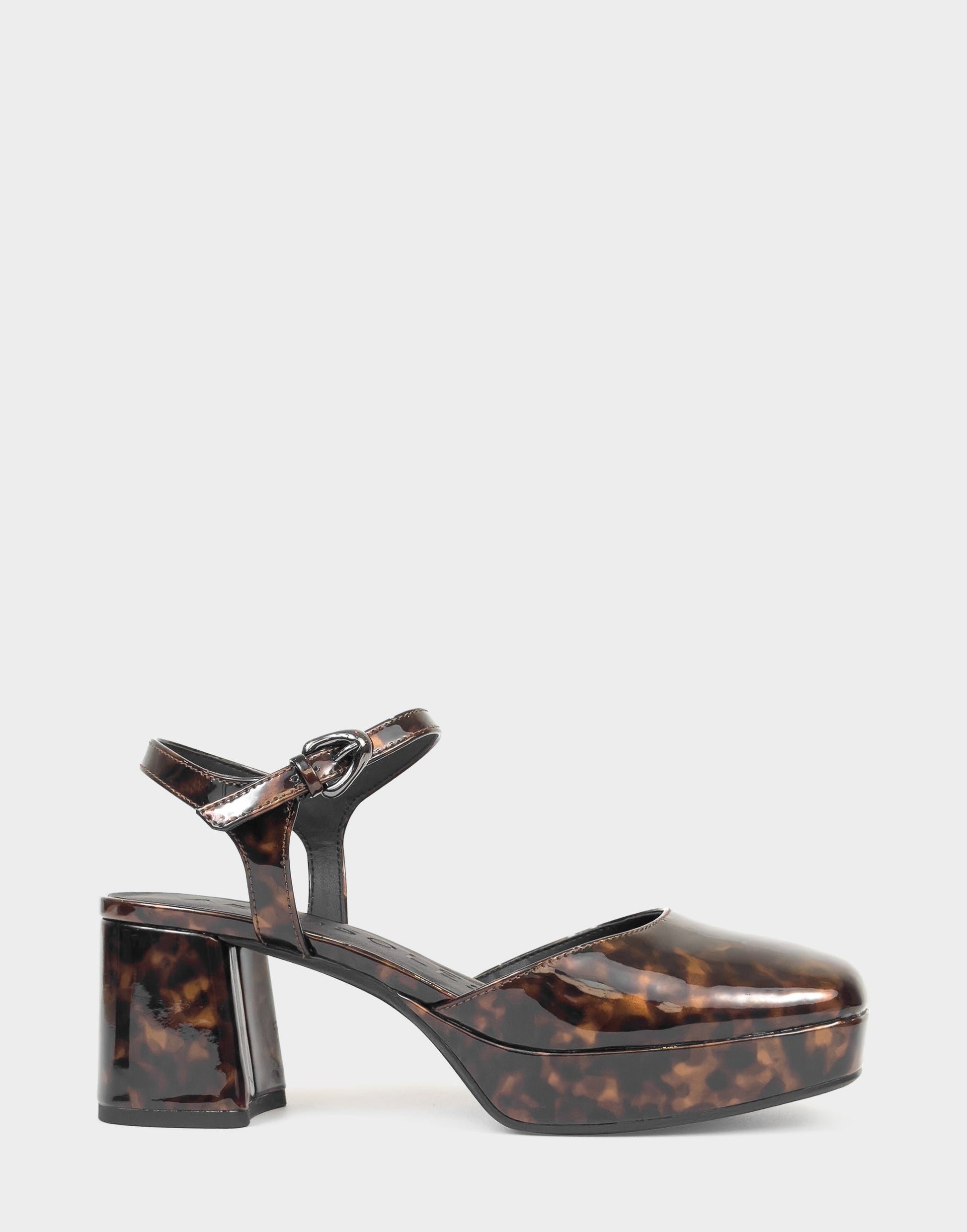 Aerosoles Women's Two Piece Platform in Tortoise Patent