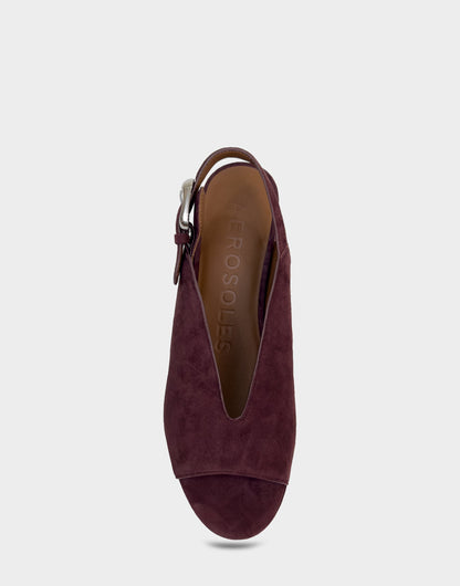 Aerosoles Women's Platform Sandal in Fig Suede