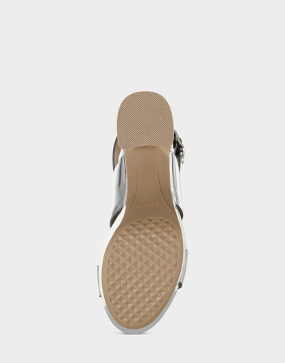 Aerosoles Comfortable Women's Platform Sandal in Silver Metallic Faux Leather