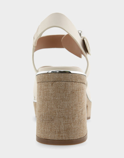 Aerosoles Comfortable Women's Platform Sandals in Eggnog Leather