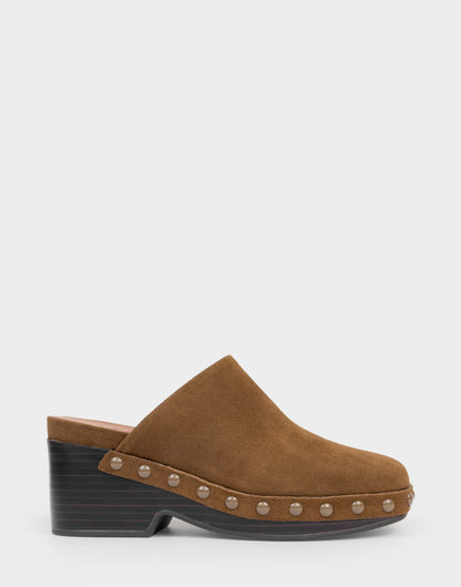Aerosoles Comfortable Women's Clog In Brown Suede