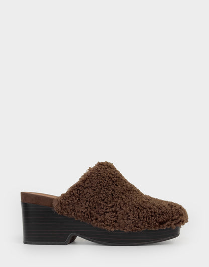 Aerosoles Comfortable Women's Clog In Brown Faux Shearling