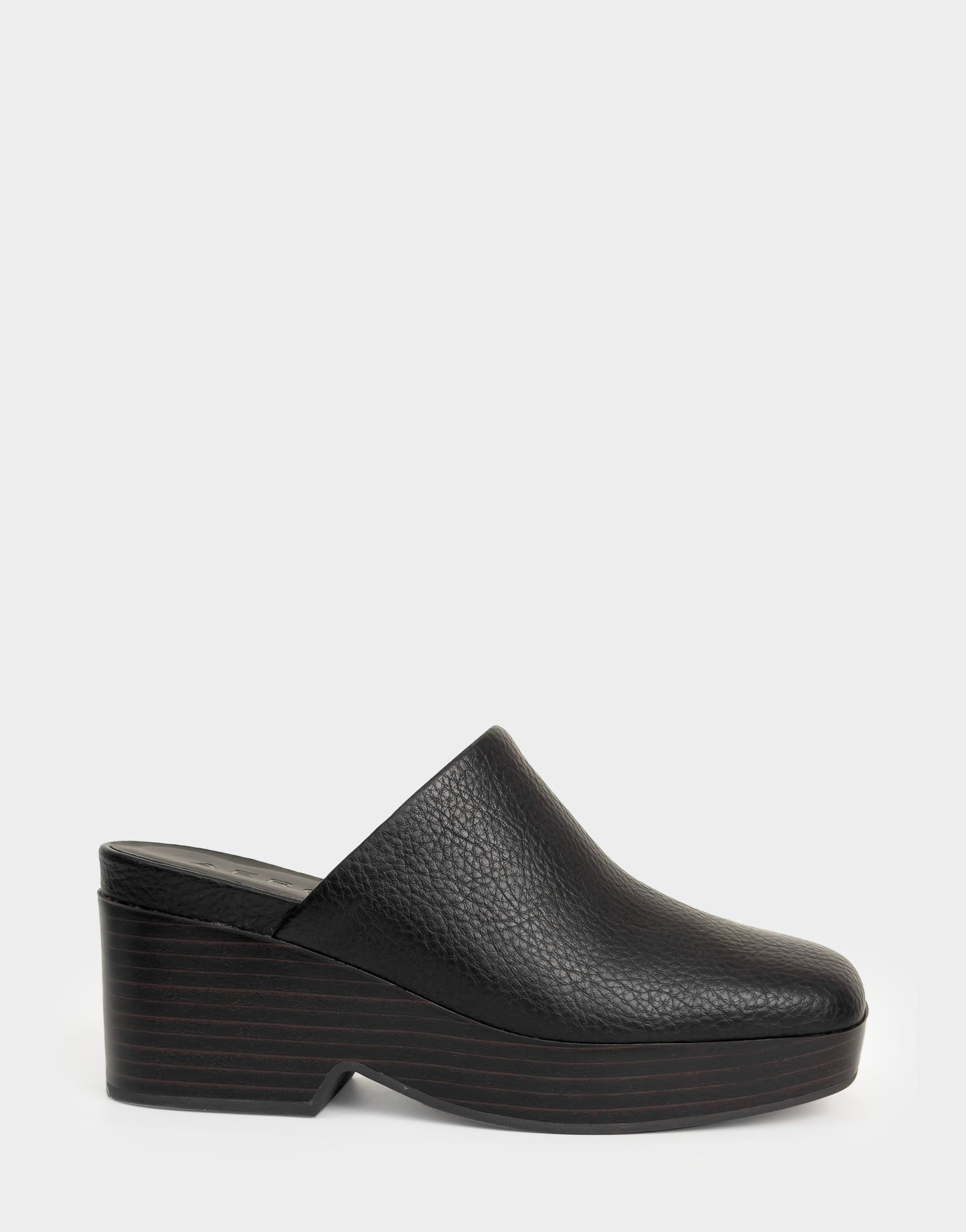 Aerosoles Comfortable Women's Clog In Black Faux Leather