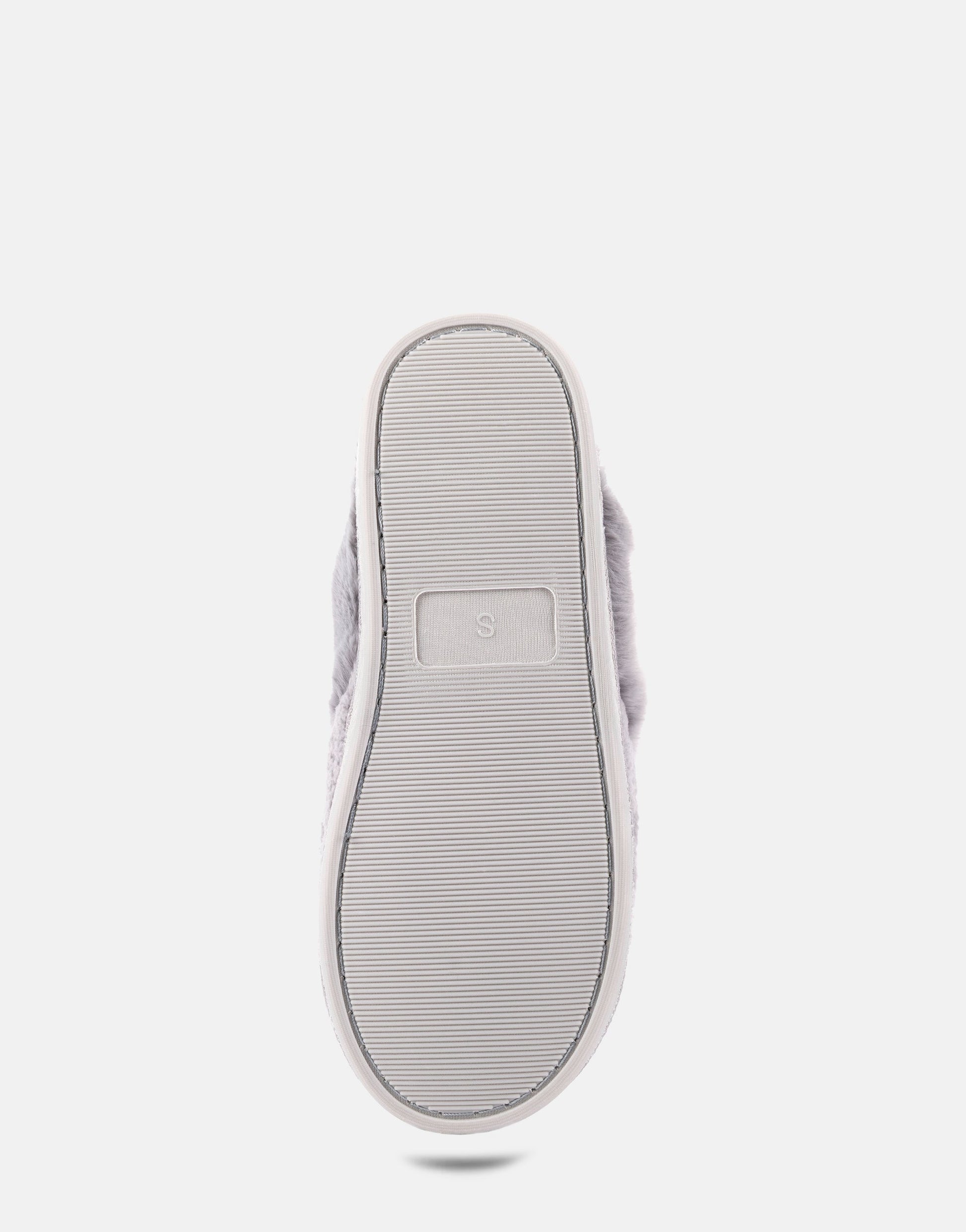 Aerosoles Comfortable Women's Slipper in Grey Fabric