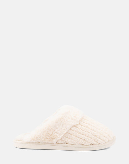 Aerosoles Comfortable Women's Slipper in Off White Fabric