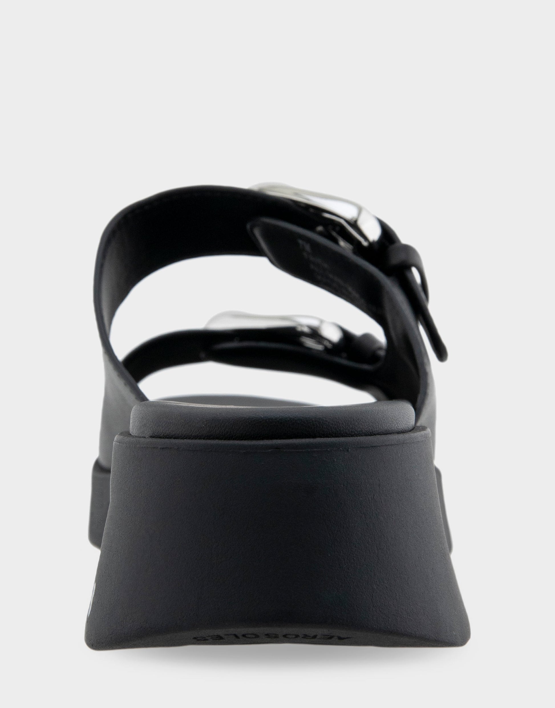 Aerosoles Comfortable Women's Walking Sandal in Black Leather