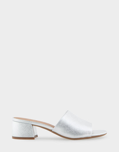 Aerosoles Comfortable Women's Slide Sandals in Silver Metallic Textured Faux Leather